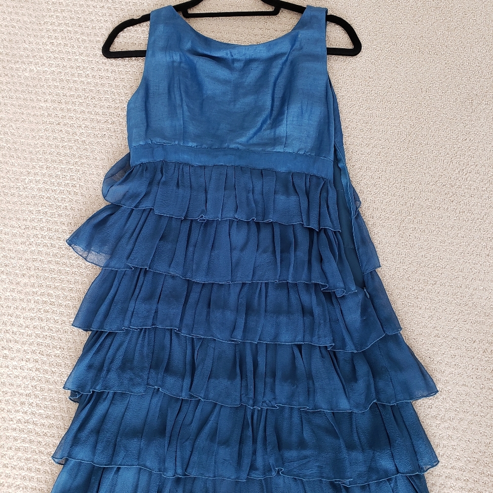 Dress - Picture 2 of 7